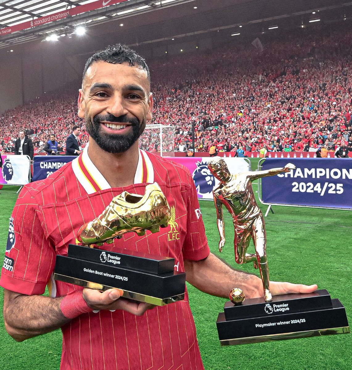 Premier League Champions. Get in Reds. See you tomorrow for the parade. 😍❤️🏆🚌
Mo Salah, The Egyptian King 👑, an absolute Liverpool and Premier League legend.