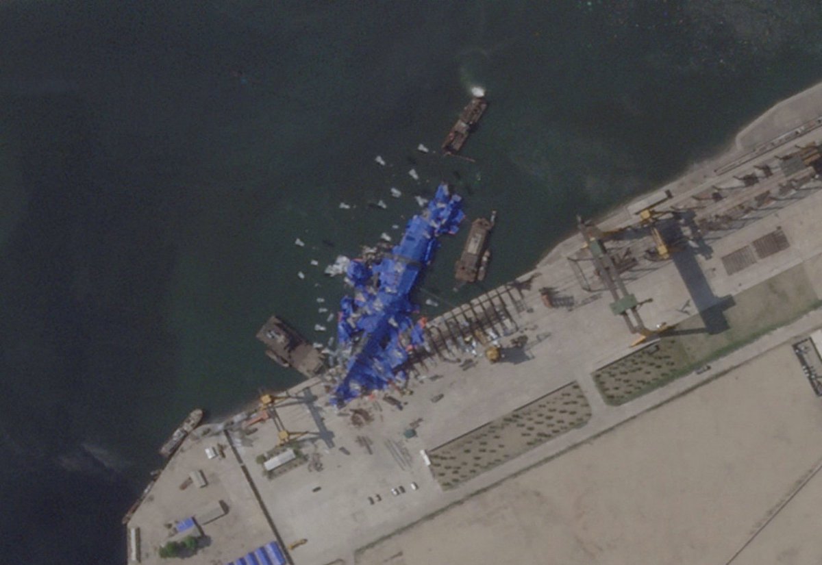 lonesomesock's tweet image. congrats to kim jong un on the triumphant launch of his new hybrid destroyer-submarine