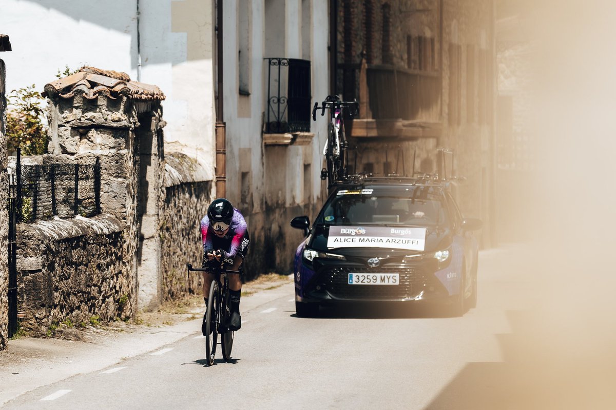 LABORALKutxaTeam (@laboralkteam) on Twitter photo #LaboralKutxaEuskadi 💜 #VueltaBurgos
Erlojupeko eguna <a href="/VueltaBurgos/">Vuelta a Burgos</a> amaitzeko ⏰
4 días en los que el equipo ha trabajado sin resultados en la clasificación general, pero que han servido para que ciclistas como <a href="/AliceMArzuffi/">Alice Maria Arzuffi</a> que venían de una lesión larga hayan podido coger #LaboralKutxaEuskadi 💜 #VueltaBurgos
Erlojupeko eguna <a href="/VueltaBurgos/">Vuelta a Burgos</a> amaitzeko ⏰
4 días en los que el equipo ha trabajado sin resultados en la clasificación general, pero que han servido para que ciclistas como <a href="/AliceMArzuffi/">Alice Maria Arzuffi</a> que venían de una lesión larga hayan podido coger