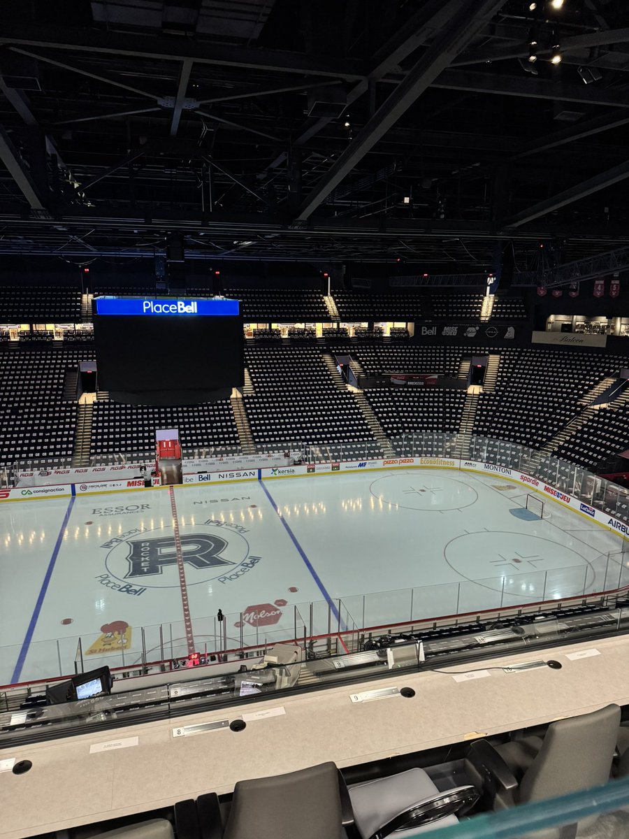 Jasmin Leroux (@jasmin_leroux) on Twitter photo Dans la catégorie : ce sera un gros dimanche après-midi!
Match décisif entre les Americans et le Rocket.
Cayden Primeau devant le filet pour Laval.
Soyez-là dès 16h26 sur <a href="/RDSca/">RDS</a> 2 - on y sera <a href="/bruno_gervais27/">Bruno Gervais</a> <a href="/AABarbeau/">Andrée-Anne Barbeau</a> et moi, avec Luc et <a href="/VDemuy/">Vincent Demuy</a> aux entractes! Dans la catégorie : ce sera un gros dimanche après-midi!
Match décisif entre les Americans et le Rocket.
Cayden Primeau devant le filet pour Laval.
Soyez-là dès 16h26 sur <a href="/RDSca/">RDS</a> 2 - on y sera <a href="/bruno_gervais27/">Bruno Gervais</a> <a href="/AABarbeau/">Andrée-Anne Barbeau</a> et moi, avec Luc et <a href="/VDemuy/">Vincent Demuy</a> aux entractes!
