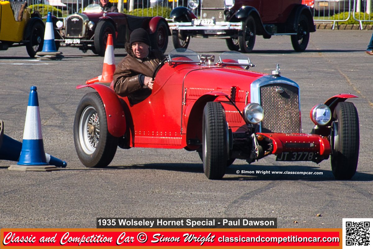 classcompcar's tweet image. 1935 Wolseley Hornet Special of Paul Dawson driving in the VSCC AutoSolo at Silverstone. Report in the current issue of Classic and Competition Car. Free to read at classcompcar.com @thevscc #wolseley #vintagecars #vscc #autosolo #1930s #cars #motorsports #silverstone