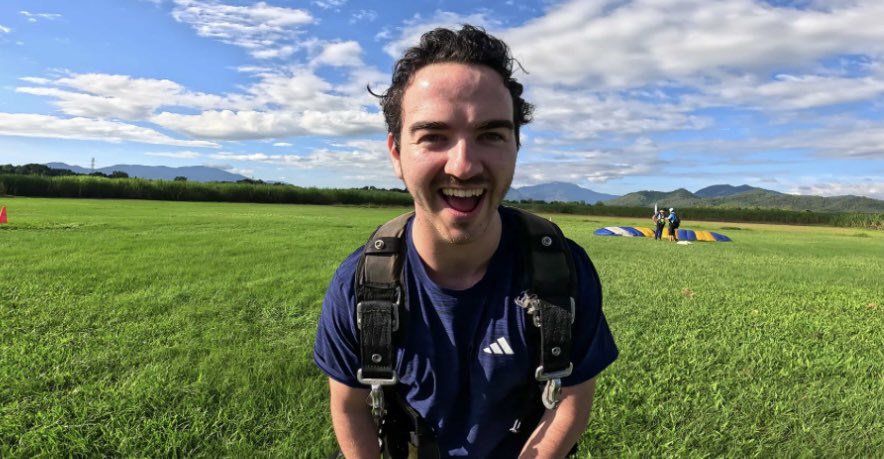 I ticked a 15,000ft Sky Dive off of my bucket list  ✈️🪂