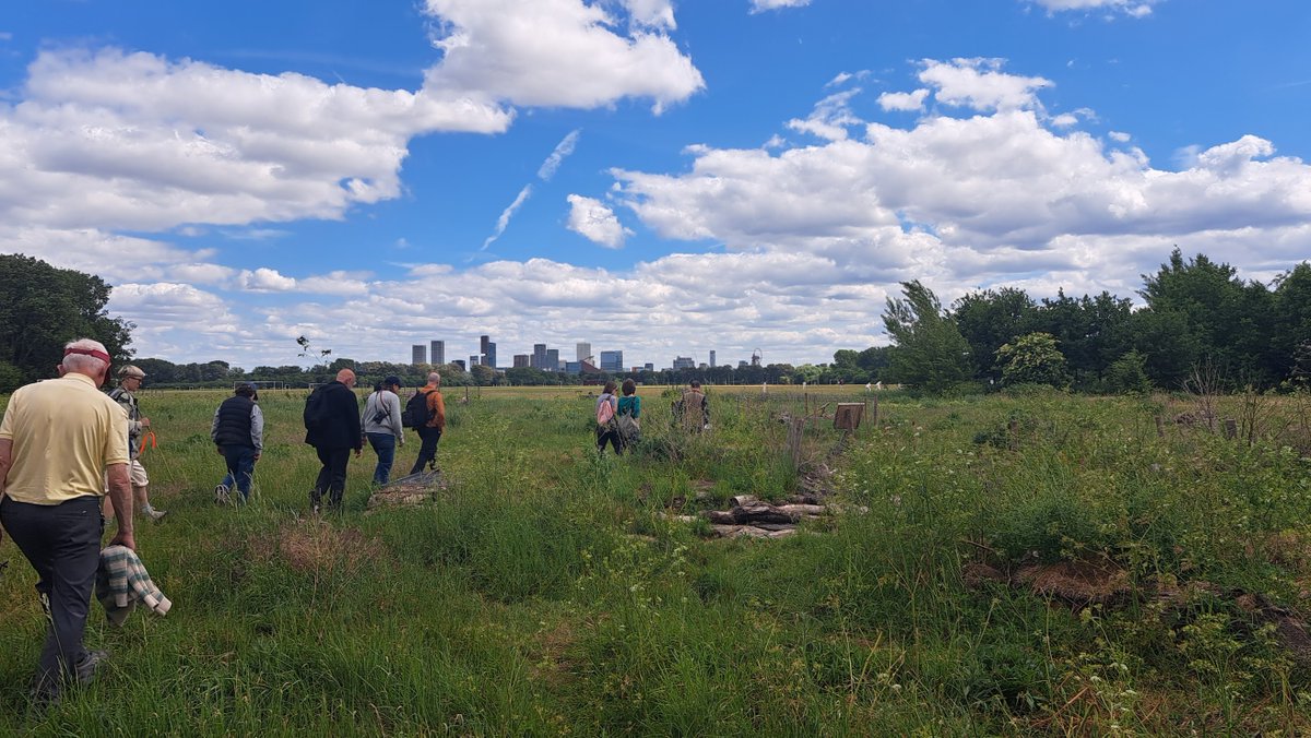 Kabir Kaul (@kaulofthewilduk) on Twitter photo Spent today 'beating the bounds' with <a href="/SaveLeaMarshes/">Save Lea Marshes 🍃💚🍃</a>, a centuries-old tradition marking the Middlesex-Essex boundary along the River Lea.
It highlighted both conservation and development projects along its banks, reflecting our dynamic relationship with urban natural heritage. Spent today 'beating the bounds' with <a href="/SaveLeaMarshes/">Save Lea Marshes 🍃💚🍃</a>, a centuries-old tradition marking the Middlesex-Essex boundary along the River Lea.
It highlighted both conservation and development projects along its banks, reflecting our dynamic relationship with urban natural heritage.