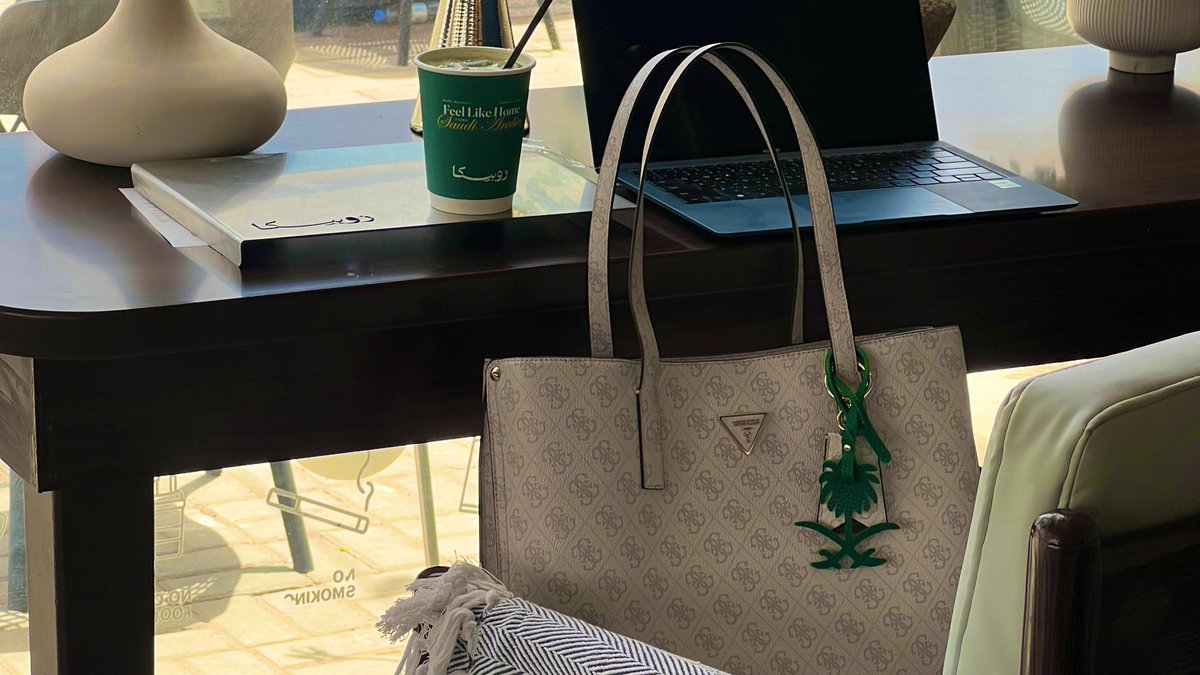 حَنيـن ⭐️ tweet media