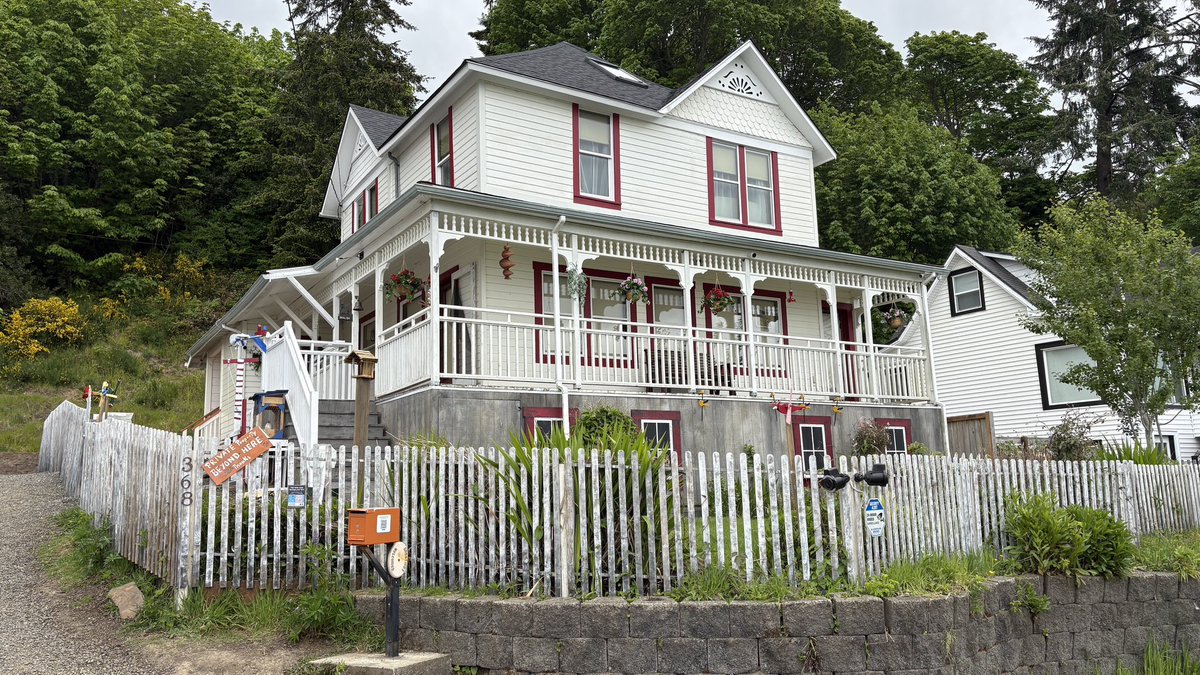 Hello Goonies House
