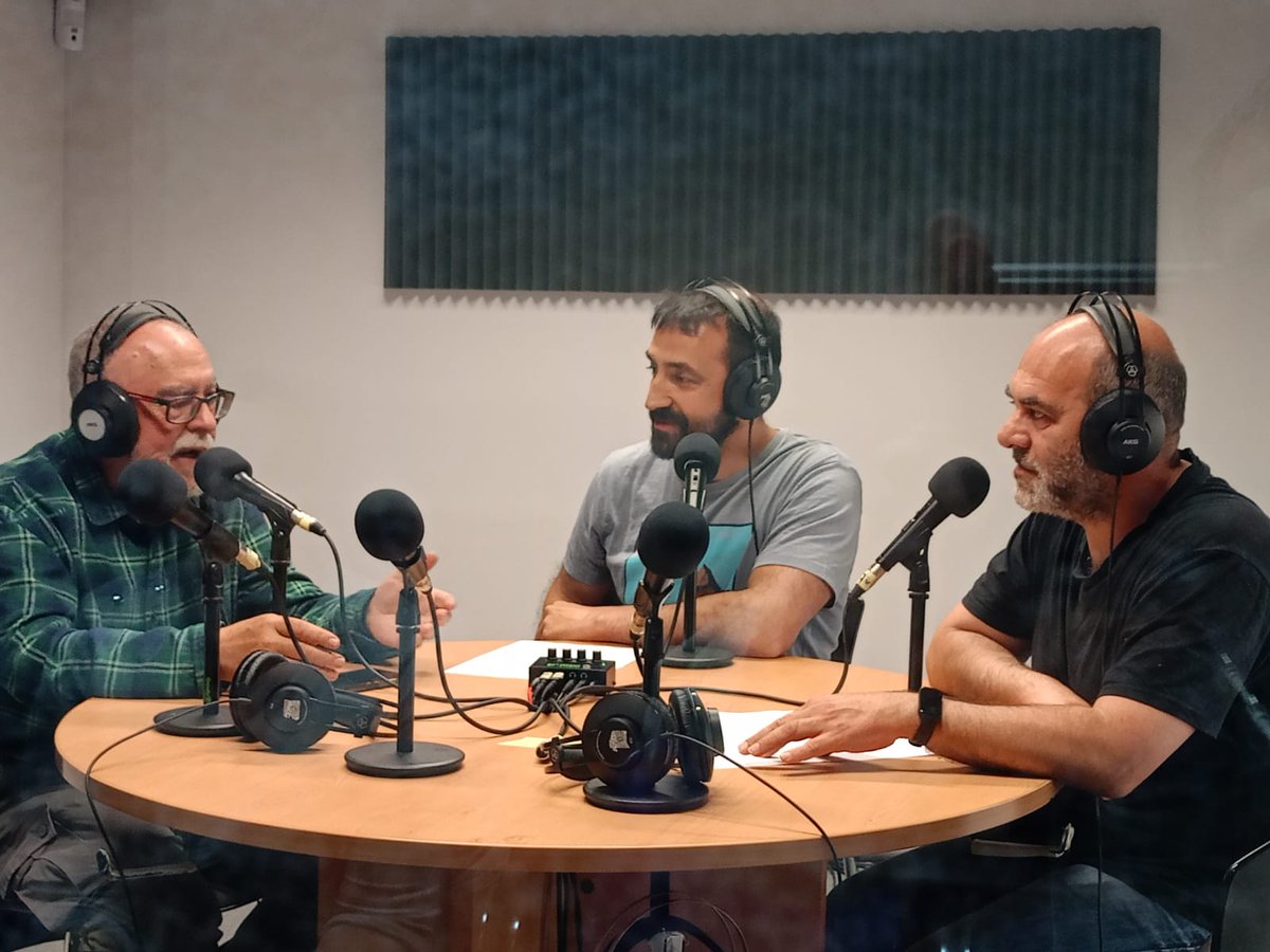 ¡NUEVO PROGRAMA DE RADIO!

Rubén y José Luis emiten el programa "Marchamalo en Podcast" con la colaboración de Juan Enrique Ablanque, cronista oficial de nuestro pueblo.

En este episodio hablan sobre las dos independencias que ha vivido Marchamalo.

ivoox.com/episodio-1-las…