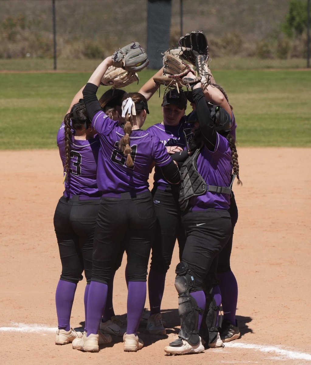 Freshman season ✅ 

WIAC Conference Champs &amp; Regional Champs! Beyond proud of what this team achieved together. So much love for <a href="/UWWSoftball/">Warhawk Softball</a>