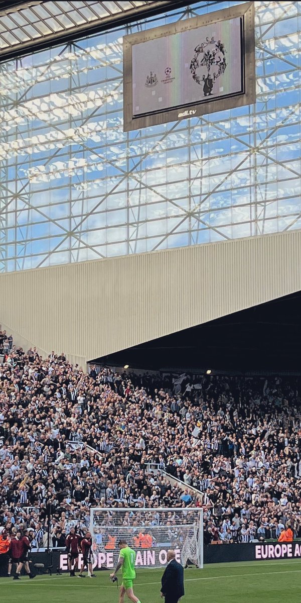 shane_murphy27's tweet photo. @NUFC @ChampionsLeague https://t.co/wbRUvr9hU7