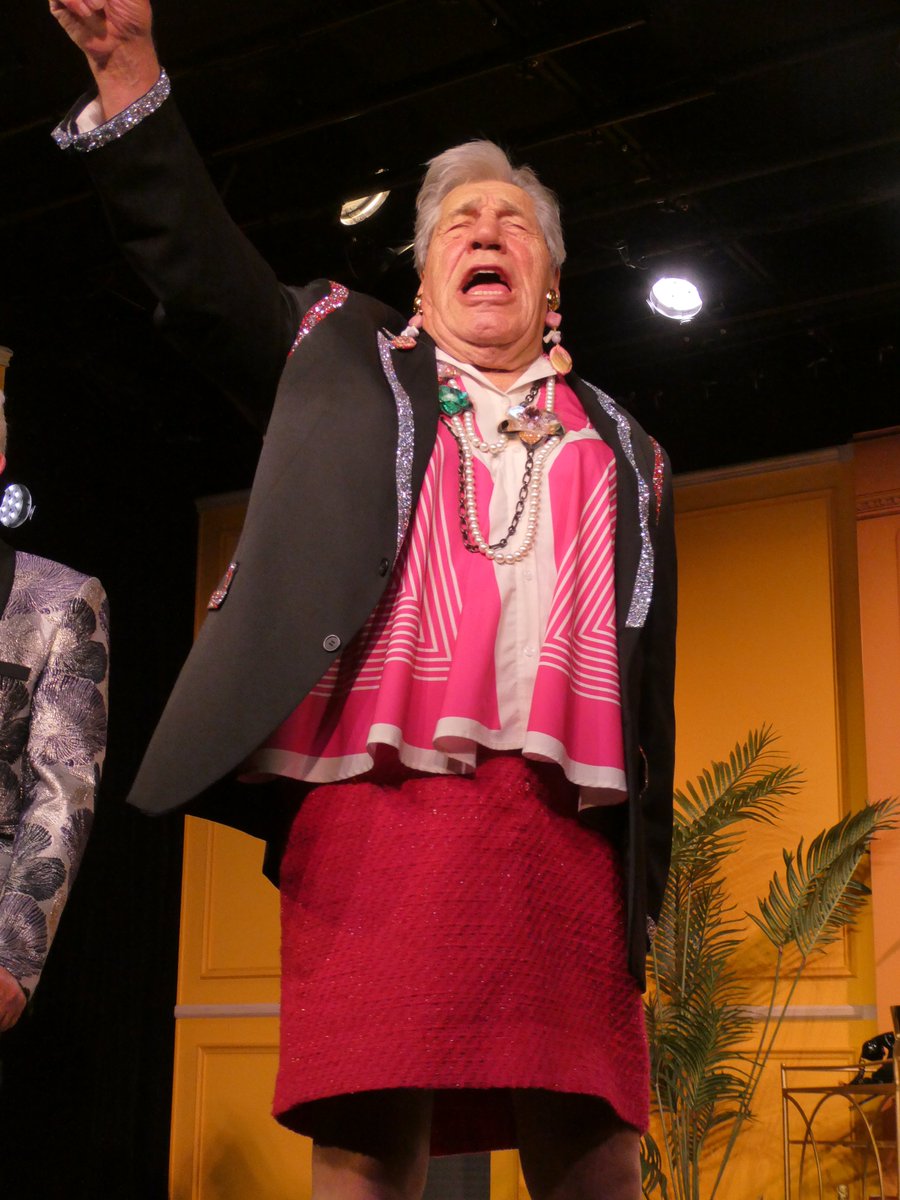 Les Grands Ducs Théâtre de Passy Paris 25 mai 2025 #lesgrandsducs #georgesbeller #jeanpierrecastaldi #jeanchristophebarc #veroniquegenest #ericleroch #christiandiaz #paristheatre #theatre #theatredepassy  <a href="/veroniquegenest/">Véronique Genest 🇫🇷</a> <a href="/theatredepassy/">THEATRE DE PASSY</a> <a href="/TheatresFR/">Théâtres et Producteurs Associés</a>