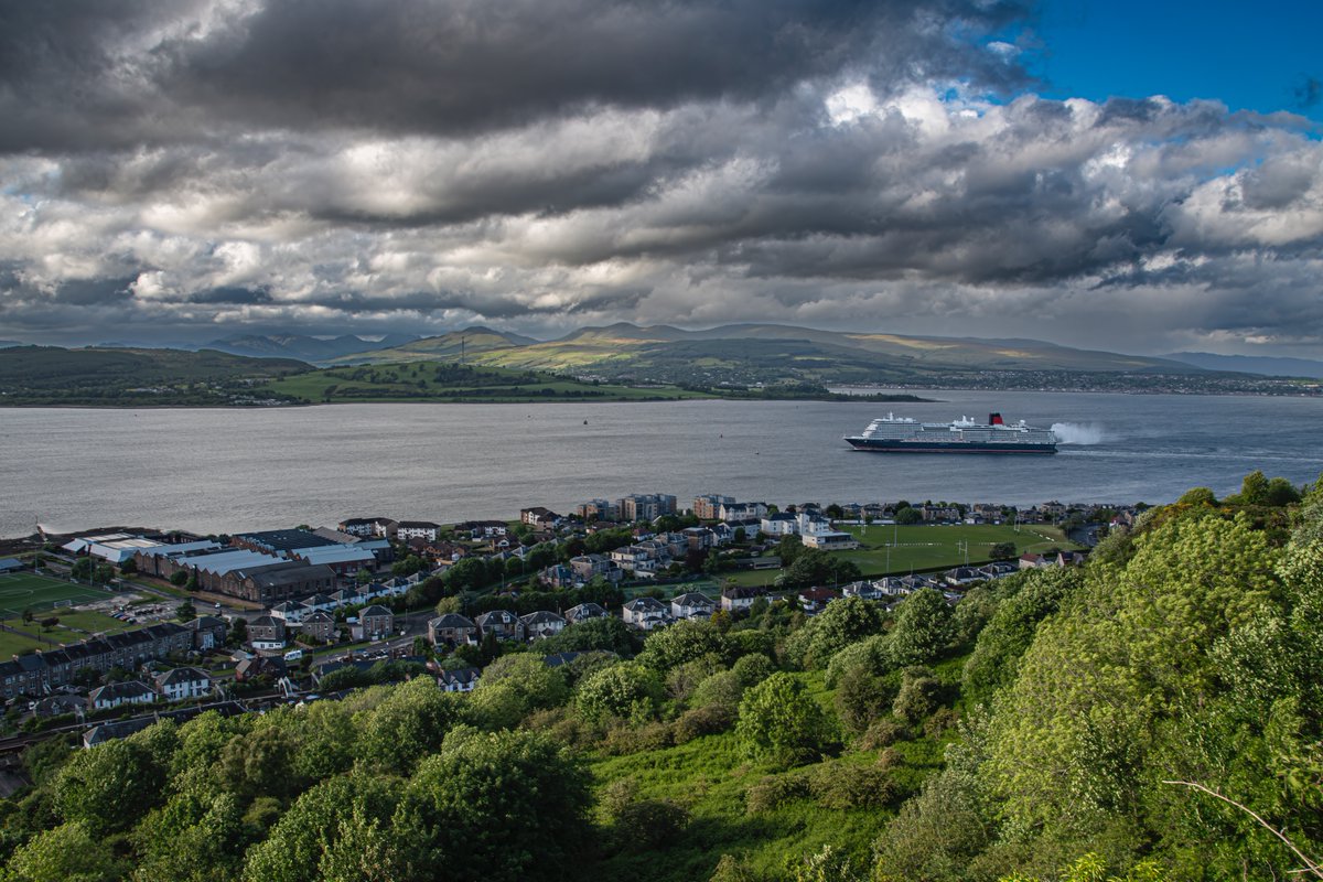 Gregor Roach (@gregoreroach) on Twitter photo Queen Anne cruise ship Lyle Hill Greenock tonight leaving for Liverpool #Greenock #Inverclyde #Scotland #Clyde #shipping <a href="/discinverclyde/">Discover Inverclyde</a> <a href="/cunardline/">cunardline</a> <a href="/VisitScotland/">VisitScotland</a> Queen Anne cruise ship Lyle Hill Greenock tonight leaving for Liverpool #Greenock #Inverclyde #Scotland #Clyde #shipping <a href="/discinverclyde/">Discover Inverclyde</a> <a href="/cunardline/">cunardline</a> <a href="/VisitScotland/">VisitScotland</a>