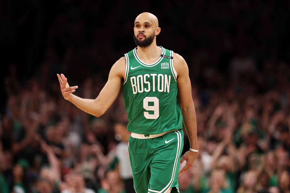 🧵 THREAD: A história de Derrick White — de não recrutado a estrela do Celtics

Uma jornada de superação, trabalho duro e fé em si mesmo.

Vem comigo nessa!