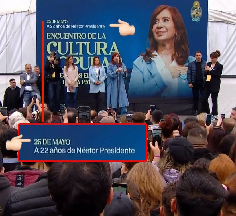 therealbuni's tweet photo. *25 de mayo*

Todo el país: el día de la revolución de mayo de 1810

Los kukas : el aniversario del gobierno de nestor 🤓✌️✌️✌️ https://t.co/ZEcjltfUw7