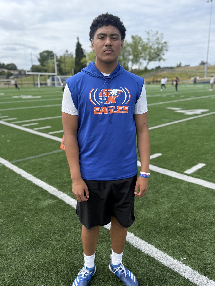 Brandon Huffman (@brandonhuffman) on Twitter photo Graham (Wash.) Kapowsin 2028 quarterback AJ Tuivaiave throwing for Eagles at <a href="/risefootball_/">RISE Football 🏈</a>. Top 2028 QB in NW, had BYU and UW in this week- both have already offered. Will be at <a href="/AveryShowcases/">Avery Strong Showcases</a> next Sunday. 247sports.com/player/aj-tuiv… Graham (Wash.) Kapowsin 2028 quarterback AJ Tuivaiave throwing for Eagles at <a href="/risefootball_/">RISE Football 🏈</a>. Top 2028 QB in NW, had BYU and UW in this week- both have already offered. Will be at <a href="/AveryShowcases/">Avery Strong Showcases</a> next Sunday. 247sports.com/player/aj-tuiv…