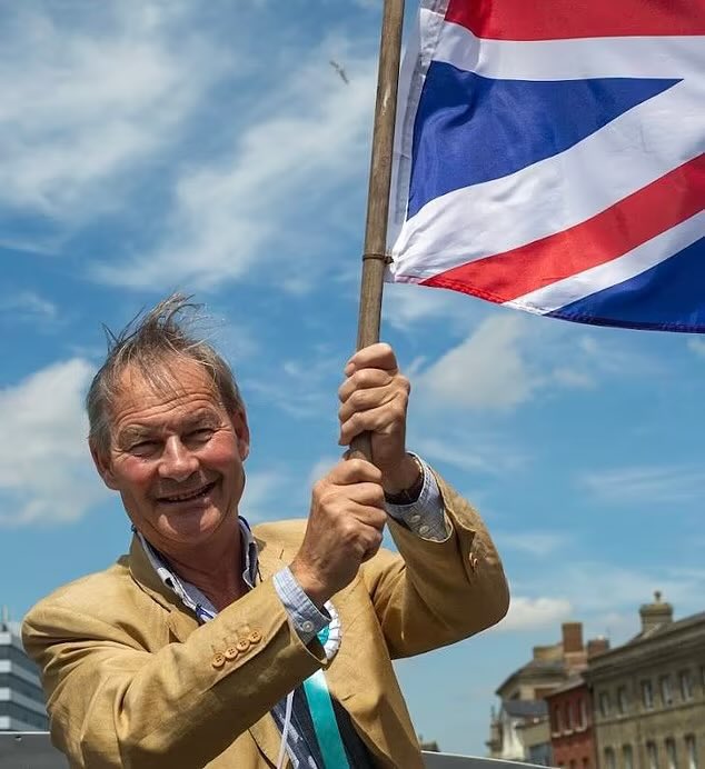 Lee Patriot Hood (@mofoman360) on Twitter photo Do you think Rupert Lowe is the best and most popular politician in the UK ๐ฌ๐ง
Yes or No? <a href="/RupertLowe10/">Rupert Lowe MP</a> Do you think Rupert Lowe is the best and most popular politician in the UK ๐ฌ๐ง
Yes or No? <a href="/RupertLowe10/">Rupert Lowe MP</a>