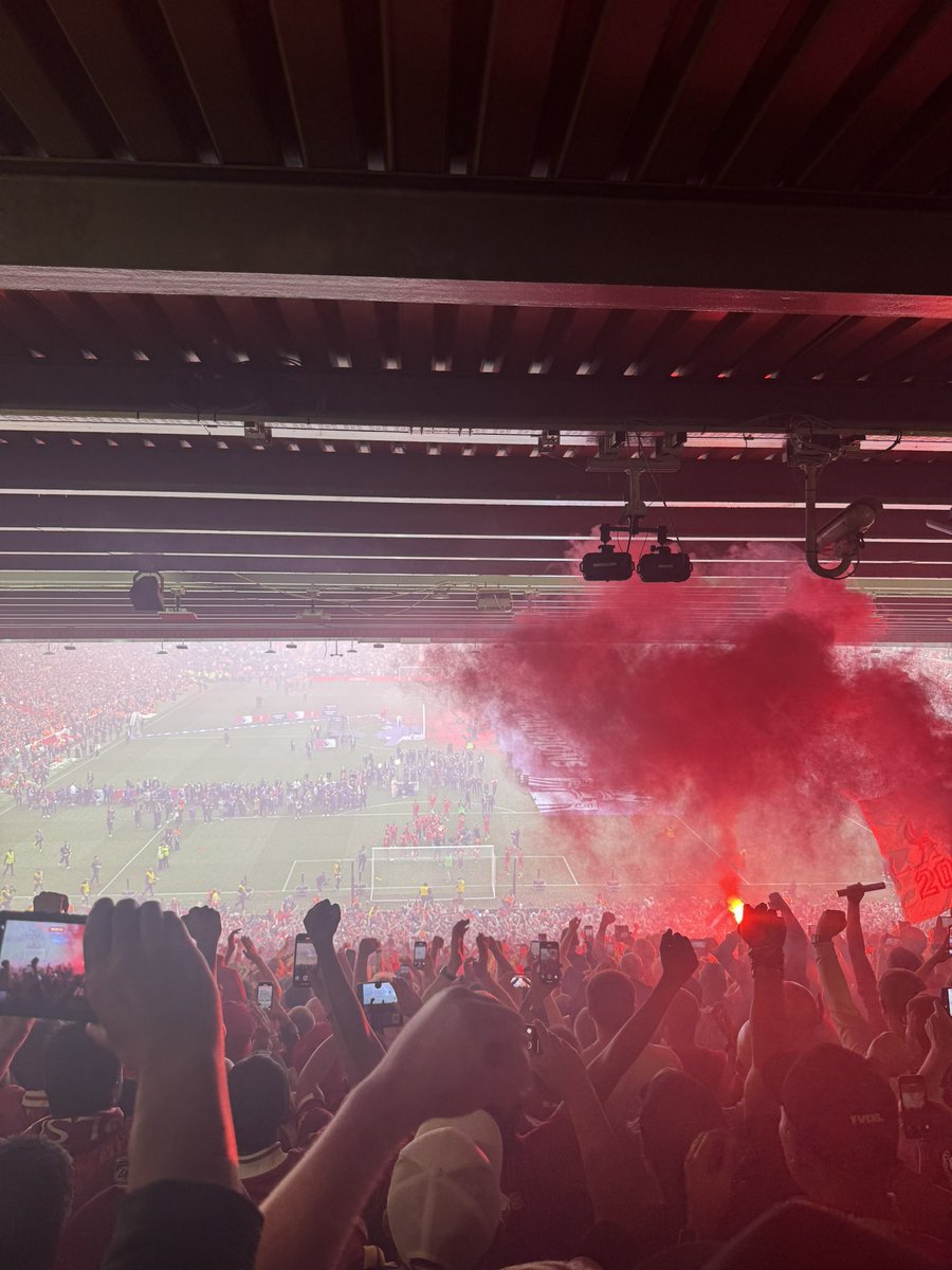 Josh97LFC's tweet image. Champions Champions Champions