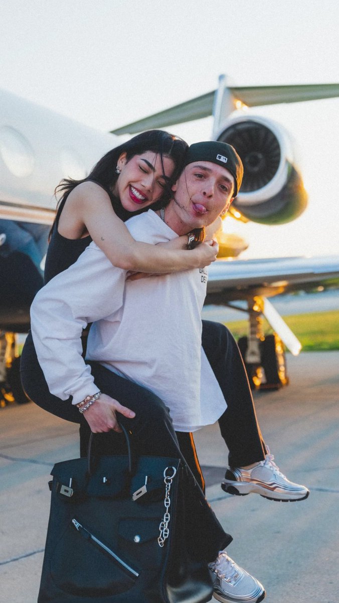 Kenia Os &amp; Peso Pluma 💘