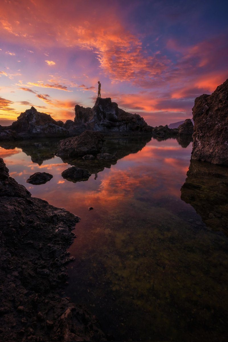 Zeworldphoto's tweet photo. Charcos y reflejos en #Tenerife https://t.co/m87rqtJ1Sl