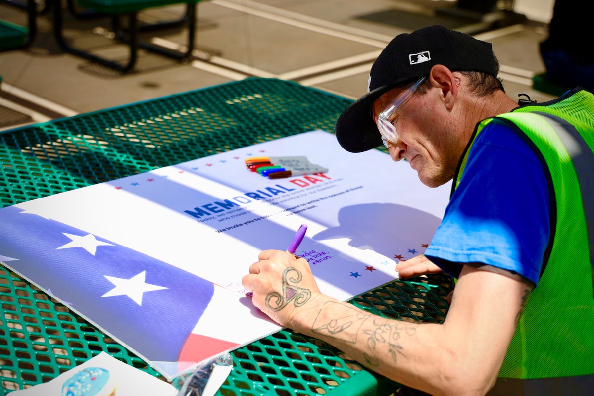 National_CORE's tweet photo. We gathered at our Veterans Park community to honor those who served and celebrate the everyday heroes who call this place home. National CORE and Hope through Housing are building spaces where veterans are seen, supported and cared for.

#VeteranSupport #CommunityMatters https://t.co/ORL5eTVvlP