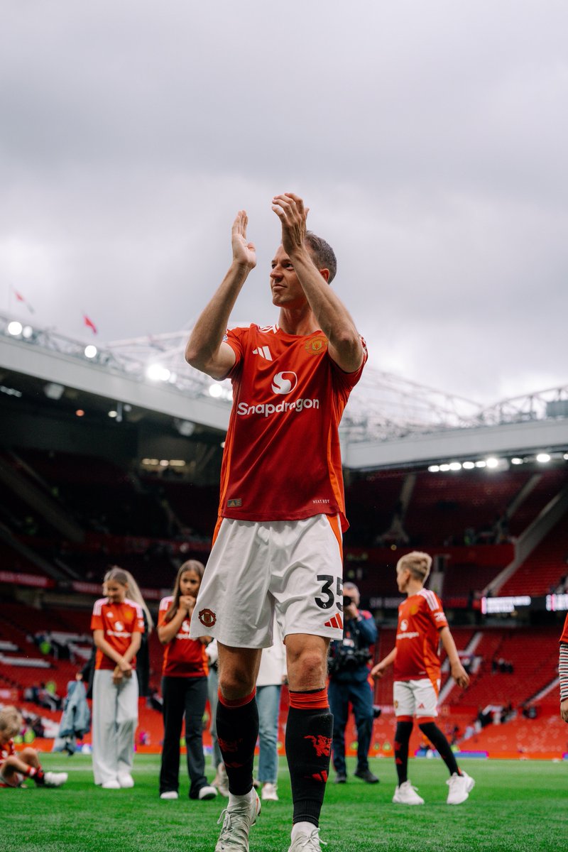 darkvortiger's tweet image. Hurt all season, still watching till the end. Even still believing things will get better

God. Is this what love really feels like? ❤️

*But this isn't just about football