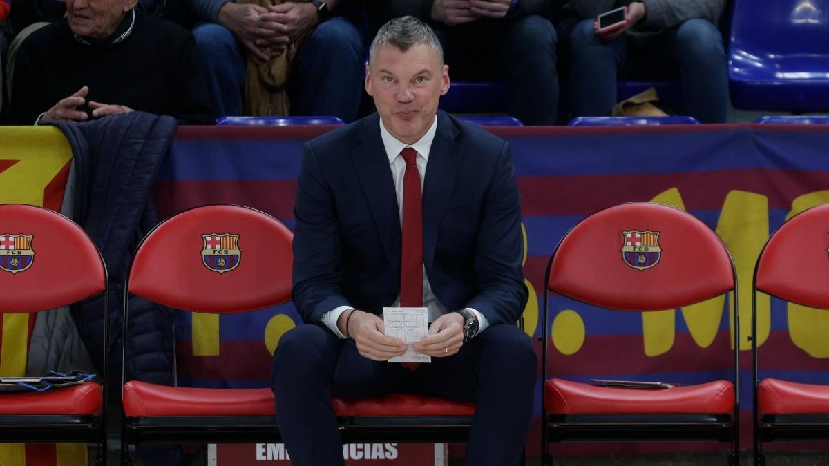 grfcb33's tweet photo. Te lo mereces, coach. Una pena que gritases mucho y a algunos no les gustase, ojalá algún día vuelvas a tener la oportunidad de ganarla aquí. https://t.co/dW5IoVo8TH