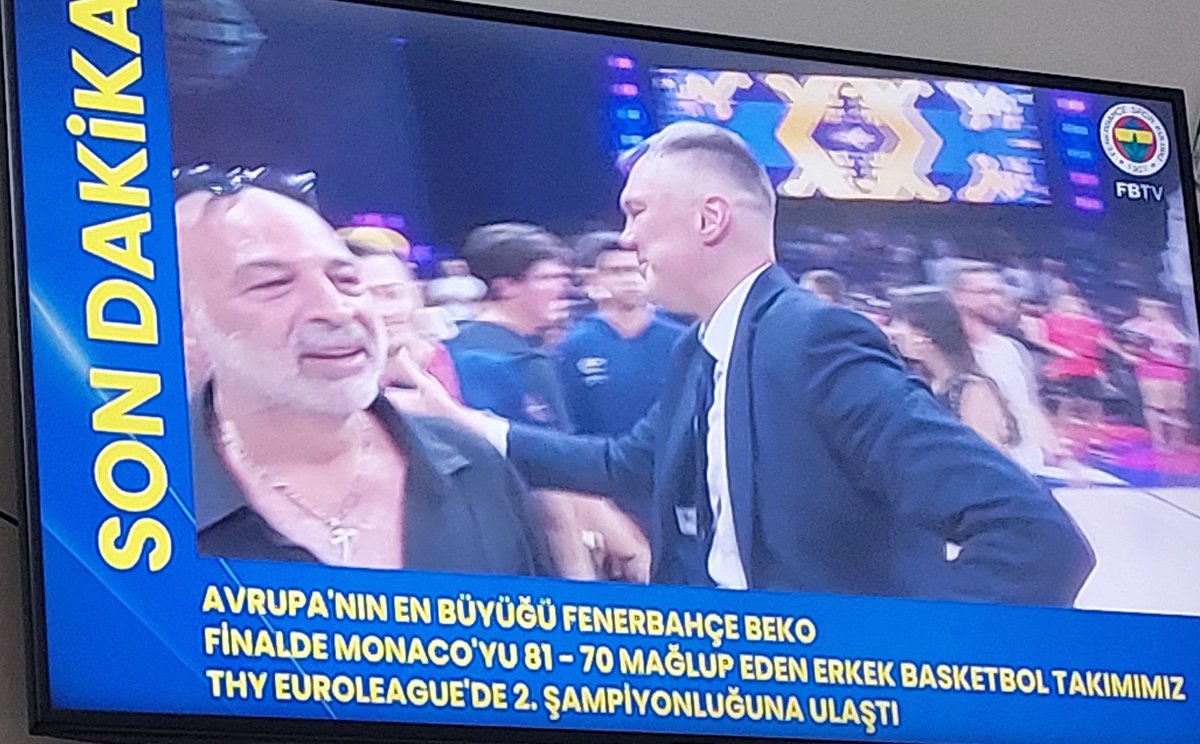Avrupanın En büyüğü💛💙💛💙💛 #Fenerbahçe tebrikler💛💙💛💙 #FenerbahceBeko 💛💙💛💙💛