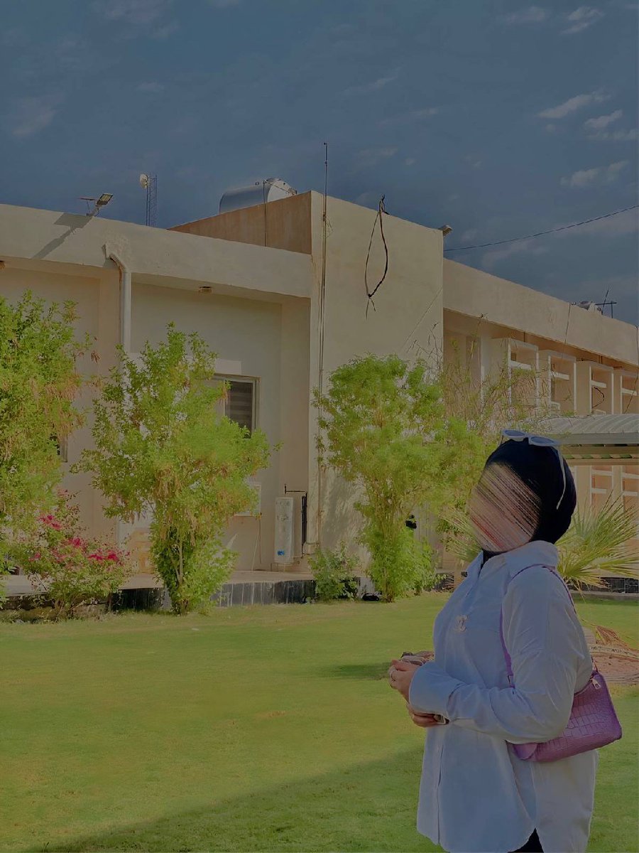 الشَايف وعايف دُوم من عندة لتخَاف
بَس خوفك من الچَان ماشايف وشَاف .