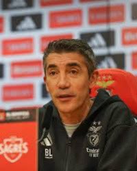 ESTES SENHORES TÊM QUE SAIR DO SPORT LISBOA E BENFICA AGORA!

SAIAM DO MEU CLUBE!