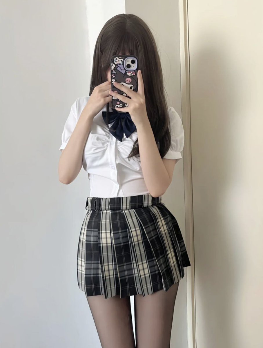 可安   161 45 B+ 21歲
#高雄不二價26000
很可愛的一個女孩 喜歡可愛裝 
很會撒嬌 聲音好聽 叫床聲很讚

大G聯絡方式  gleezy.net/g448mp
#喝優質本土外送茶找小蘭
#賴🆔  0964613 
小飛機聯絡方式：t.me/yd52013