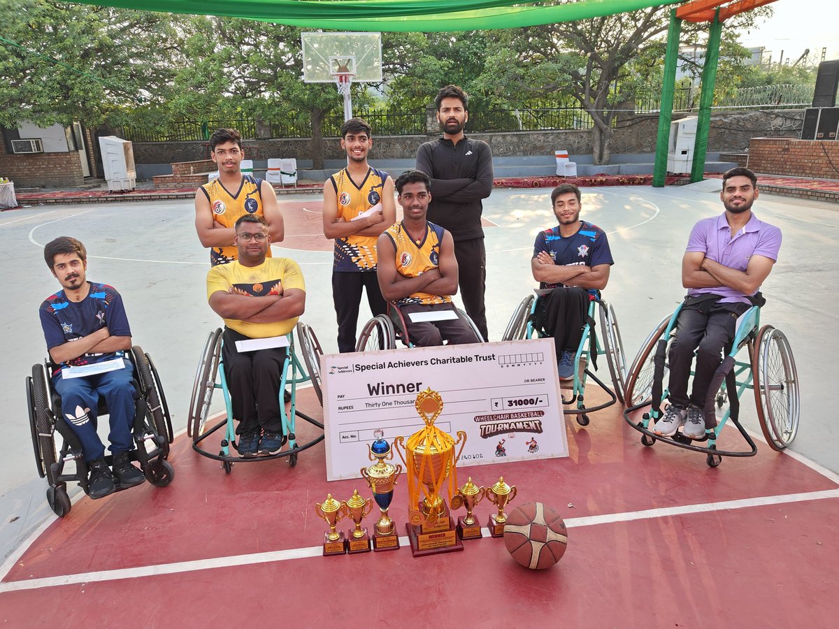 Sportworks360's tweet photo. Delhi Team Winner of the wheelchair basketball tournament held in Manav Rachna university from 23-24 May 2024.

Our team played 4 matches between Haryana,Madhya Pradesh and Uttar Pradesh. https://t.co/fmaZfPuDlW