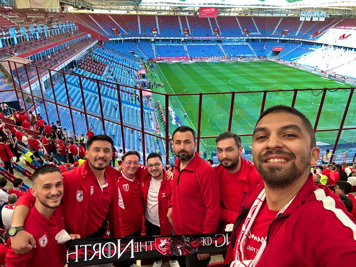 Hakkını verenlere selam olsun 🫡

trabzondan SAMSUNSPOR TRİBÜNÜ GEÇTİ 👑😎

<a href="/Samsunspor/">Samsunspor 🇹🇷</a>