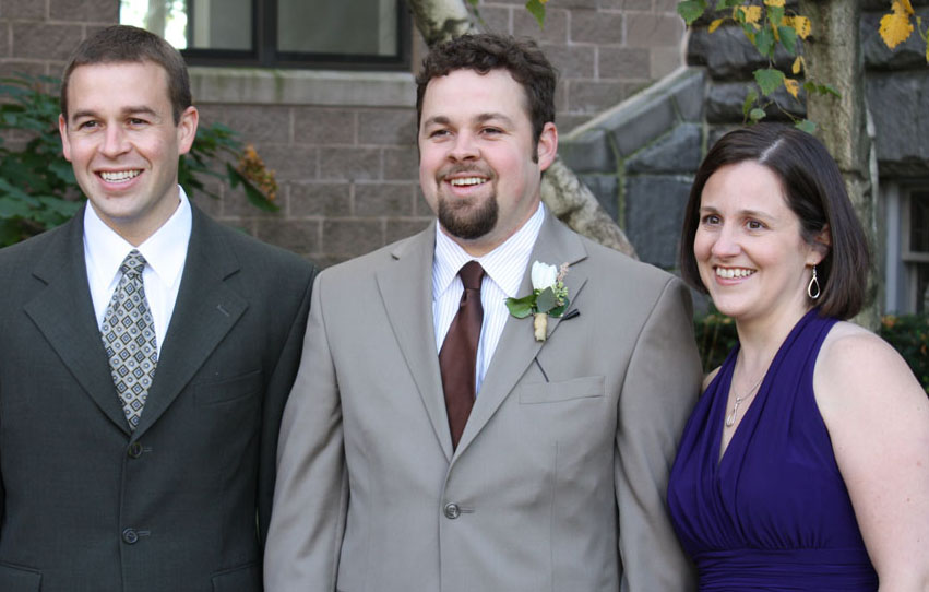 In 2012, Dave lost his sister to suicide, motivating him to fight stigma and stop suicide. 

Dave has run multiple charity marathons for Team AFSP to honor his sister's memory while healing himself.

Support our network of volunteers and donate: giving.afsp.org/campaign/67006…