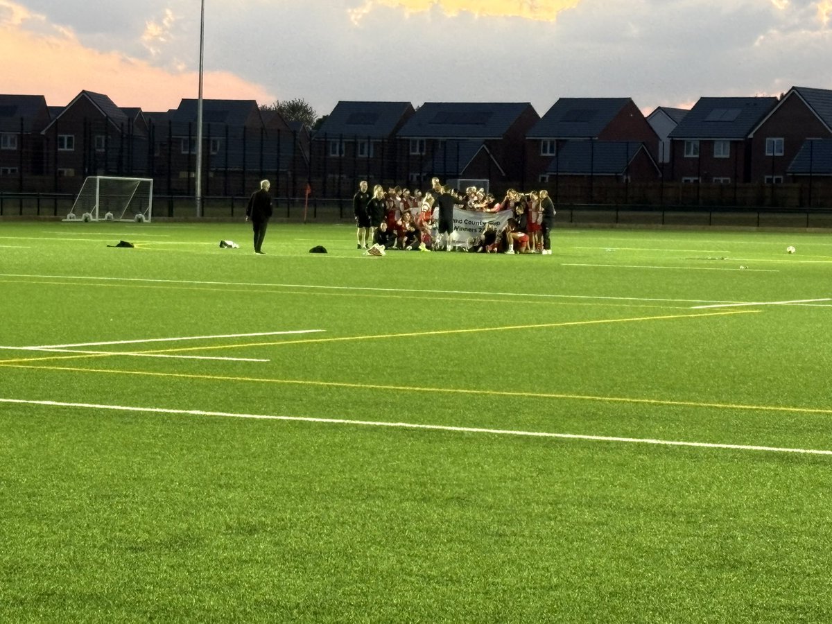 Josh_Pio_11's tweet image. What can I say? Thursday I saw my best friend @SLevick65 lift another trophy under @afishersc16 with @harrierswomen, Friday was our trophy picture tradition day, thank you @CliveJonespr