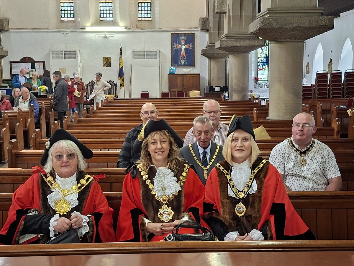 A busy weekend of Civic Services.  Saturday with the Lord Mayor of Leeds and today with the Mayor of Featherstone.