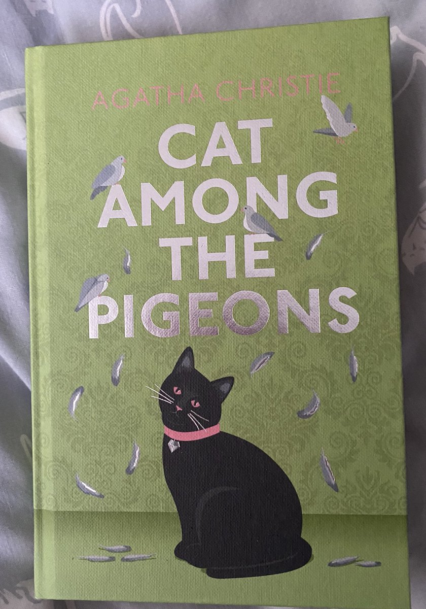Meow everyone! Mummy has always loved reading Agatha Christie novels since she was young. She found one that she couldn’t remember reading before- Cat among the Pigeons (how very apt!😹)- and is really enjoying it! The book cover is great too!😻❤️🐾 #CatChatBookClub