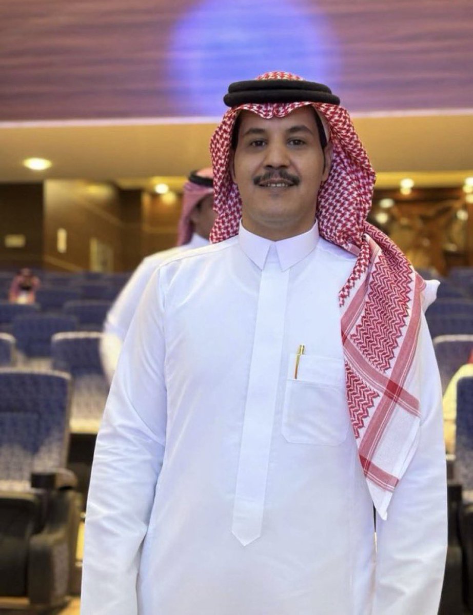 الشاعر #ممدوح_البدراني يحصل على المركز الأول في مسابقة #شاعر_الابداع لشعر المحاورة .. نبارك له خاصة ولقبيلة حرب عامة ونتمنى له دوام التوفيق والنجاح