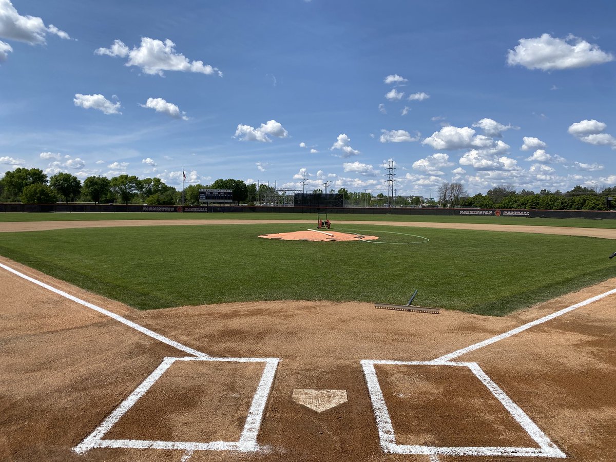 _FHSBaseball's tweet photo. Tiger Field…

Edged ☑️
Mowed ☑️
Lined ☑️

Let’s play! First pitch… 11 AM, Monday! https://t.co/4OG9vVcMy9