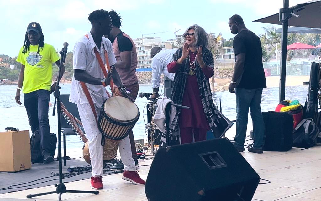 Saima Maymunah Sayed (@sayedmaymunah) on Twitter photo Bonne #JournéeDeLAfrique 
L’Afrique, dynamique, vibrante et accueillante!
Le 25 mai sera célébré comme la “Journée de l'amitié Pakistan-Afrique”, commémorant l'esprit dePartenariat, entre le Pakistan et le continent africain. 🤝 Bonne #JournéeDeLAfrique 
L’Afrique, dynamique, vibrante et accueillante!
Le 25 mai sera célébré comme la “Journée de l'amitié Pakistan-Afrique”, commémorant l'esprit dePartenariat, entre le Pakistan et le continent africain. 🤝