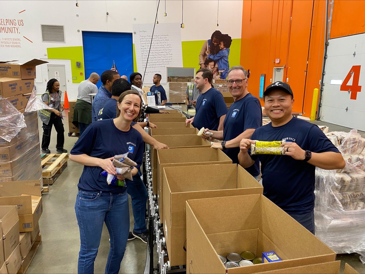 ACFB's tweet image. We appreciate our friends at @crum_forster for contributing their time and resources to our mission! Because of their support, 85,000 meals will reach families facing food insecurity. Thank you for your commitment to uplifting our community where everyone can thrive!