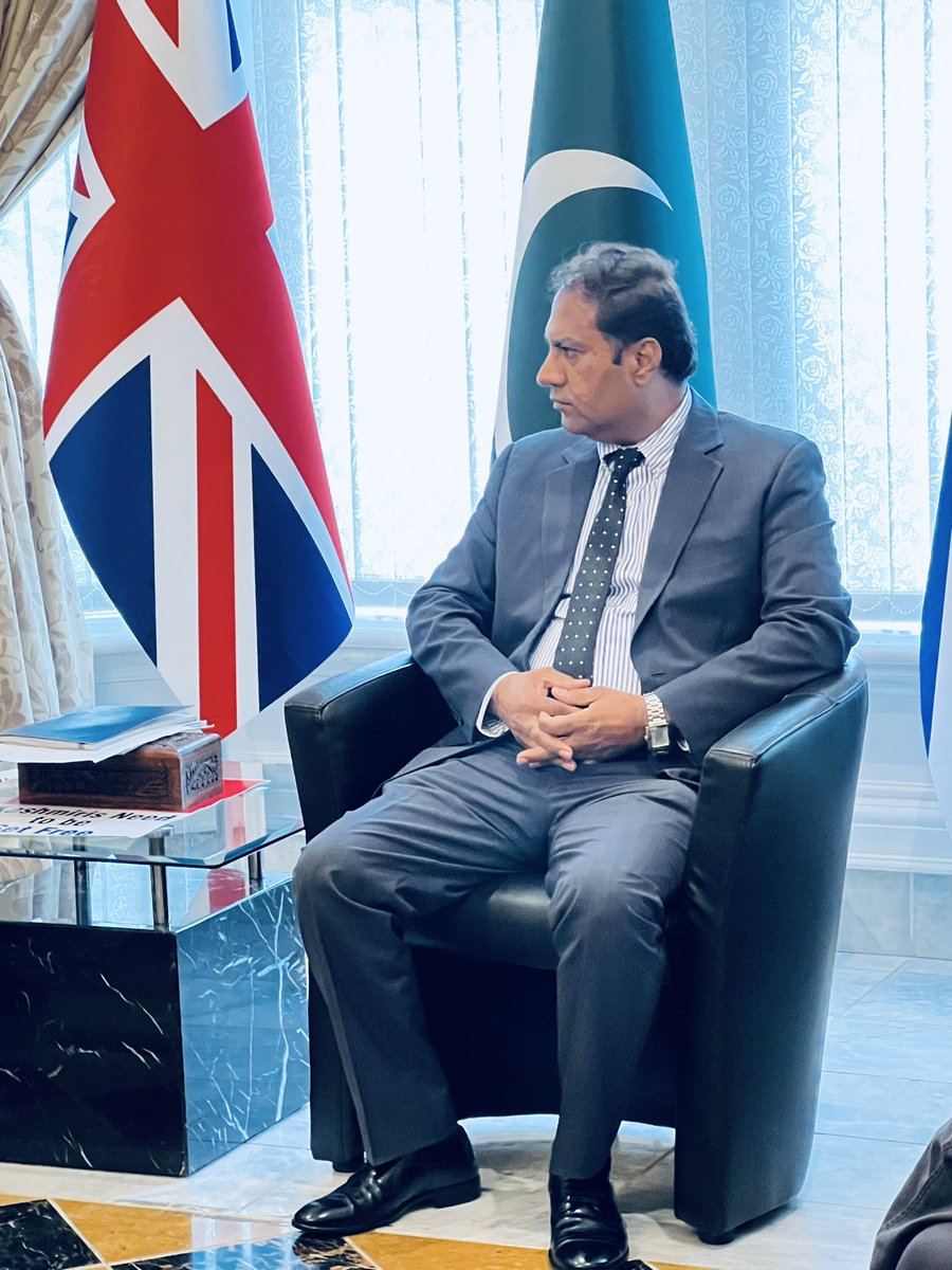 The delegation briefed the community on Pakistan’s efforts to raise global awareness on IIOJK. <a href="/zubirahmed/">Dr Zubir Ahmed MP</a> MP joined in expressing solidarity. Urgent international action is needed to address the grave human rights situation in Jammu &amp; Kashmir. #IIOJK #HumanRights

[2/2]