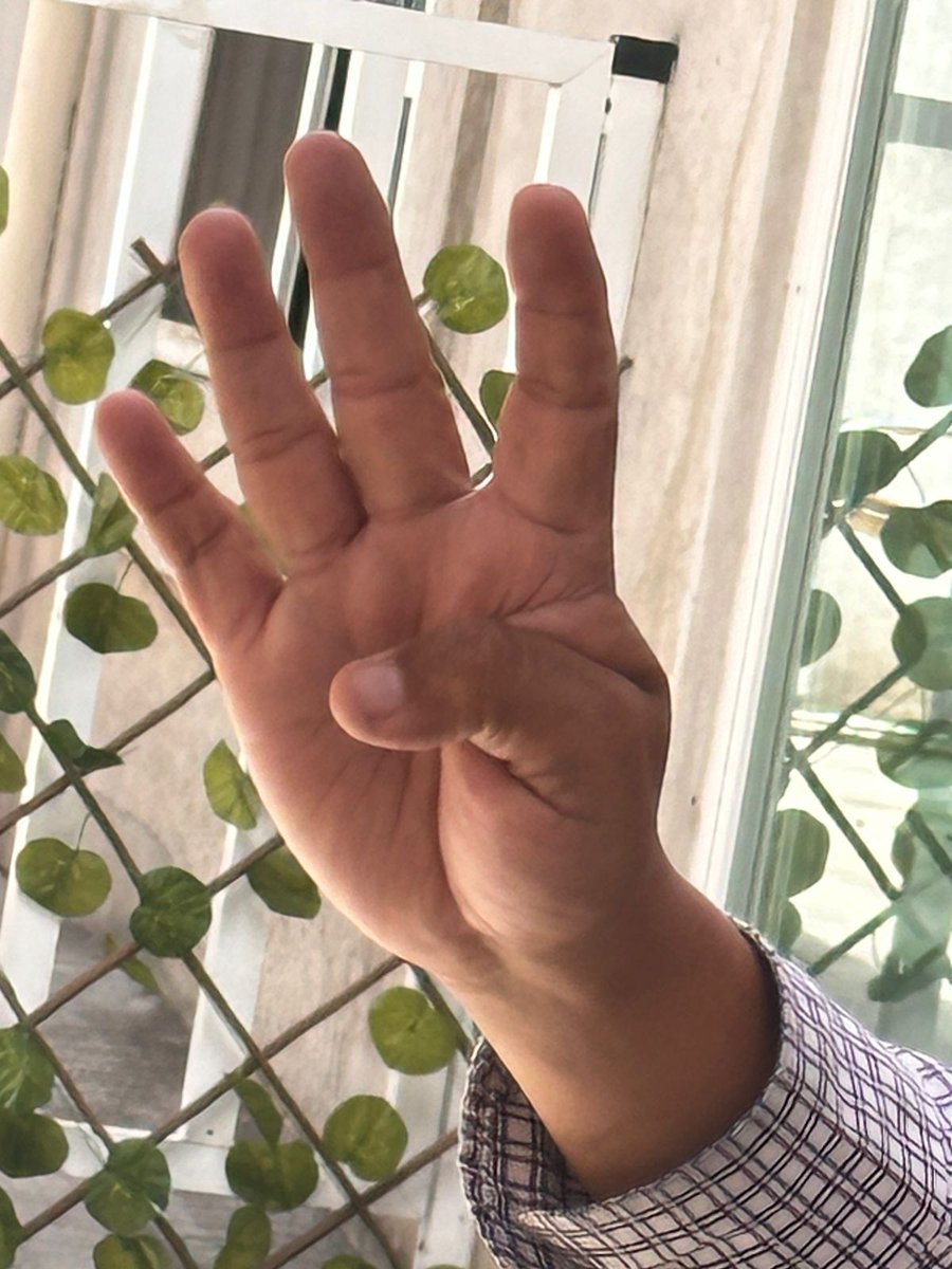 ¡LA SEÑAL DEL DÍA!

TETRACAMPEÓN CON #JARDINÉ
Y  EL #ClubAmerica O #MOHAMED CONSIGUIENDO SU 4TO TÍTULO CON EQUIPOS DIFERENTES. ¡YO VOY CON JARDINÉ! ¿Y,TÚ?

#LigaMX
#futbol
#tolucaFC
#Tendencia
#AGUILASDELAMERICA
#TETRACAMPEON 
#Domingo 
#Televisa #TDN #finalfour2025