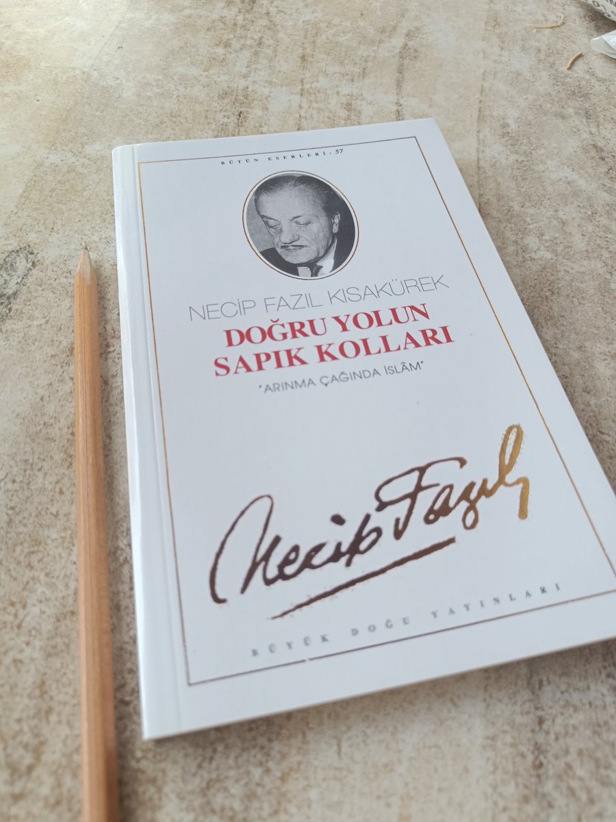 25 Mayıs Üstad Necip Fazıl'ın canından çok sevdiği Allah Resulü aleyhisselam'a ve biricik efendisi es-Seyyid Abdulhakim Arvasî Hazretleri'ne kavuştuğu tarih. 
Üstad'a ve Efendi Hazretleri'ne rahmet olsun. 
Allah Resulü aleyhisselam'a salât ve selâm olsun.