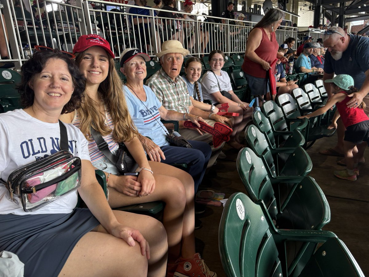 Tom Hall tweet media