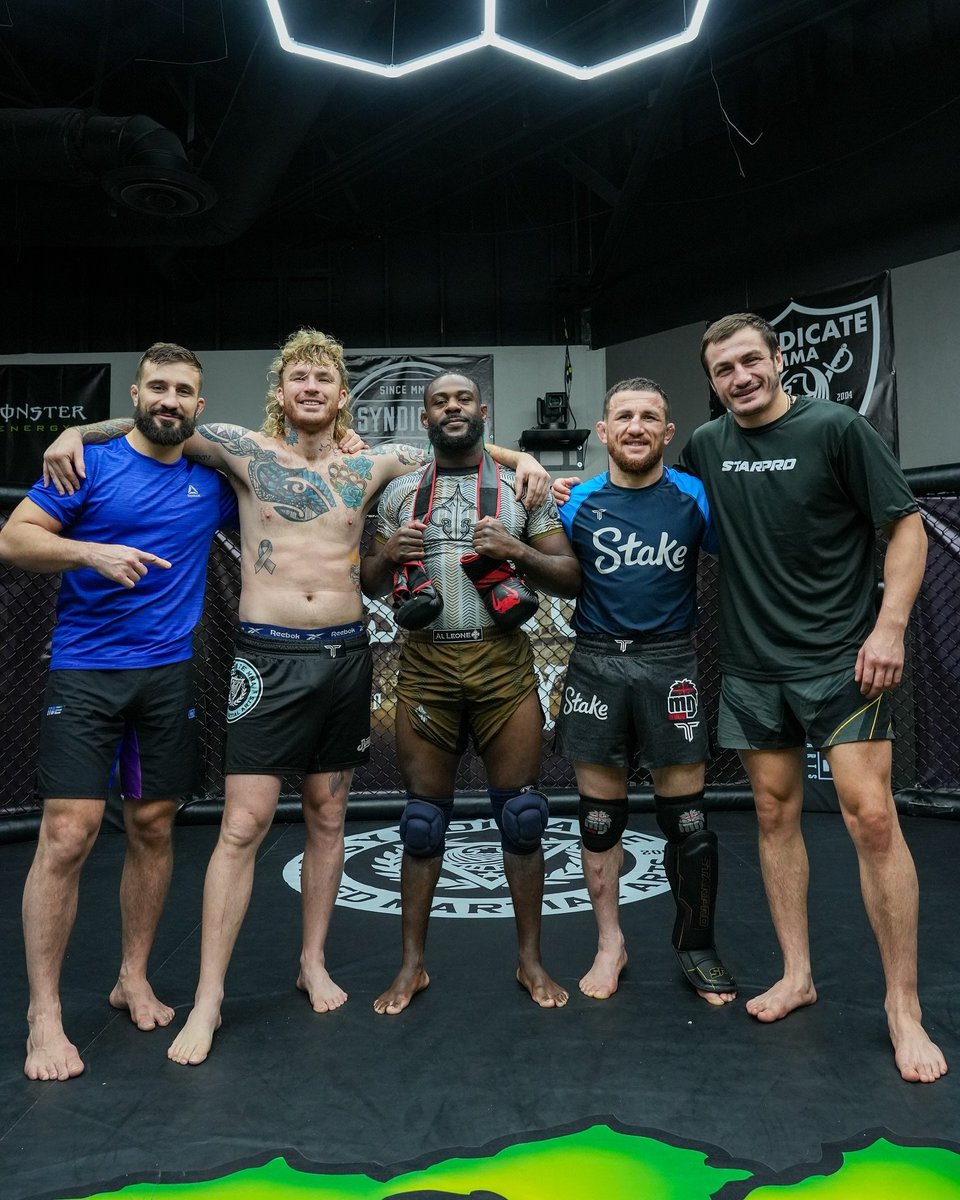 Choose a job you love, and you will never have to work a day in your life. 🙏

Homies <a href="/naz_mma/">Nazim Sadykhov</a> <a href="/Killerbjenks/">TheHumanHighlightReel</a> <a href="/funkmasterMMA/">Aljamain Sterling</a> <a href="/MerabDvalishvil/">Merab “The Machine” Dvalishvili</a> 🤘