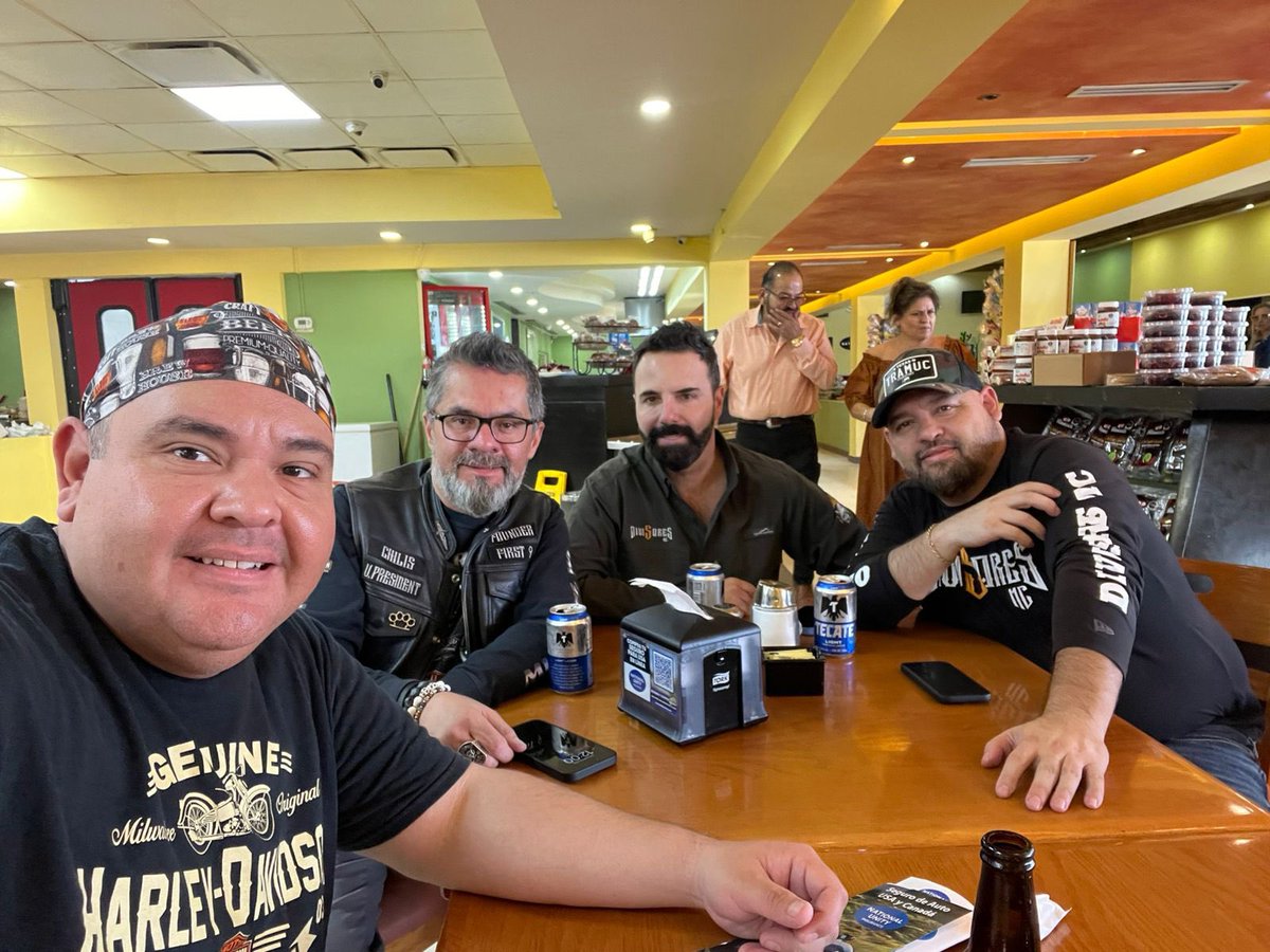 DivisoresMC's tweet photo. South Padre Island 🇺🇸

#DivisoresMC #LiveToRide #HarleyDavidson #Saltillo https://t.co/5eMbt6v9bt