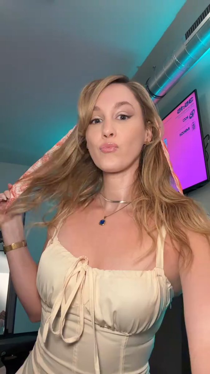sjokz_fan's tweet photo. ���️ https://t.co/7bFY6O0NgP