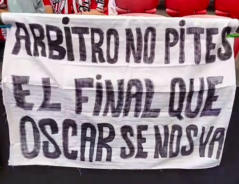 ElGangosoDelATH's tweet photo. Tengo demasiadas lágrimas en los ojos como para leer lo que pone. https://t.co/TORRk9jiJY