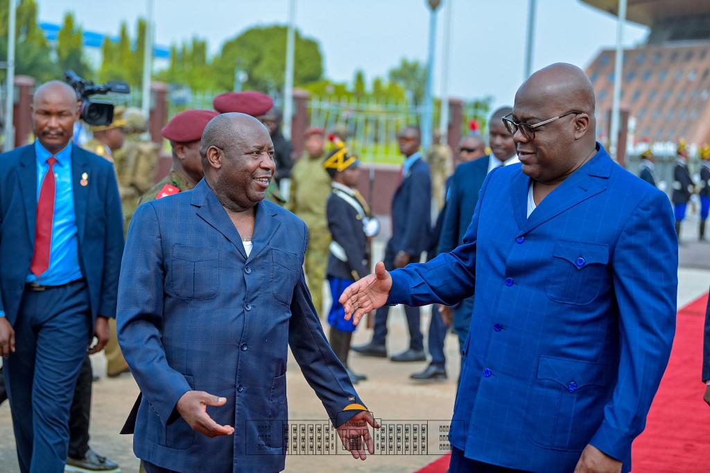 barampenze's tweet photo. SE @GeneralNeva, Président de la République du #Burundi et du Mécanisme Régional de Suivi de l'Accord-Cadre pour la Paix, la Sécurité et la Coopération pour la #RDC, a séjourné en RDC en amont du Sommet prévu le 28 mai 2025 relatif à ce Mécanisme.
@NtareHouse
@sinrenovat https://t.co/EdpwXKGPSs