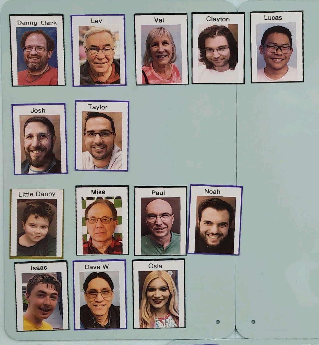 6 people at the Maynard-area Chess Club #MaChessC today. chess.maynard.wiki