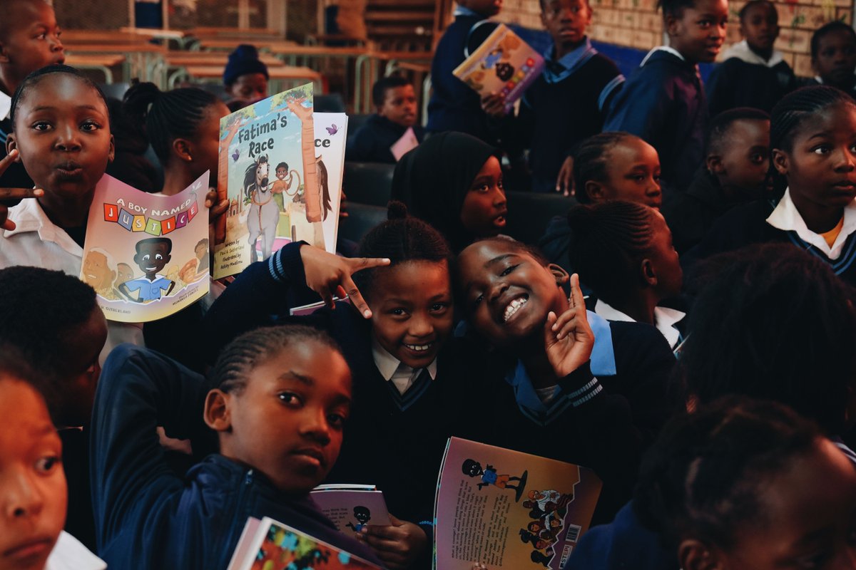StepInstitute's tweet photo. Happy Africa Day from STEPi! 🌍
We believe that children from across the continent deserve access to education, in order to be successful, and to be able to transform their communities.
#africaday #stepi #stepibooks #education https://t.co/s0gOeBniZ0