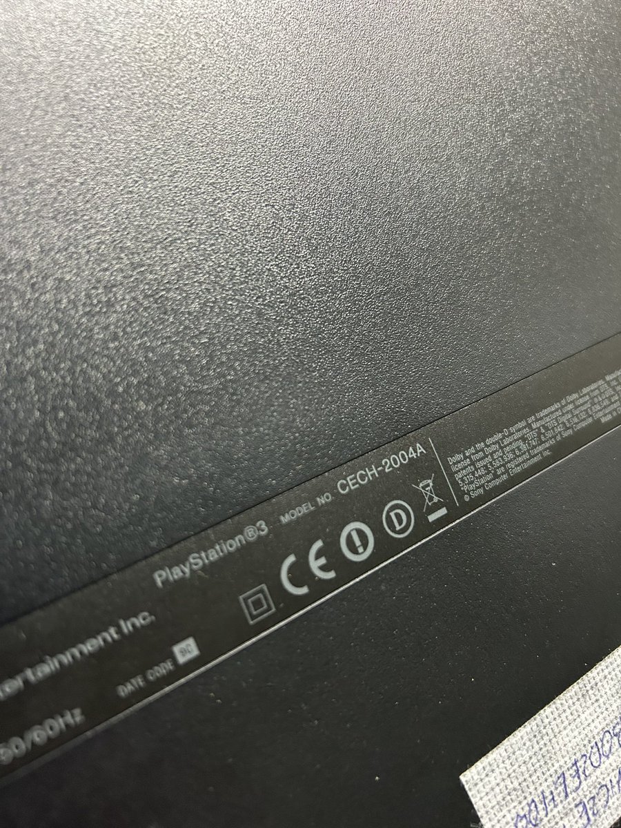 Modyfikator89's tweet photo. The first and at the same time the last PS3 Slim model with RSX nm65 and also NEC/TOKIN. The next models are completely free from faulty NEC/Tokina and have RSX 40nm. What versions of PS3 do you have? Of course, as always, full Delid Cell and RSX🔥 #ps3 #sony #rsx #delid https://t.co/sYGQ8jfrpR